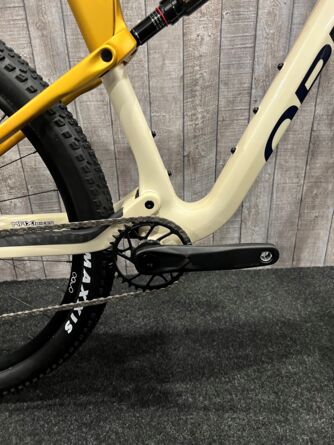 Oiz M21 aanbieding 3